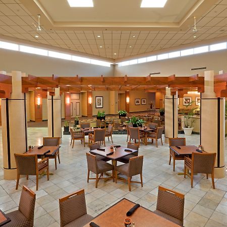 Holiday Inn Philadelphia South-Swedesboro By Ihg Exterior photo