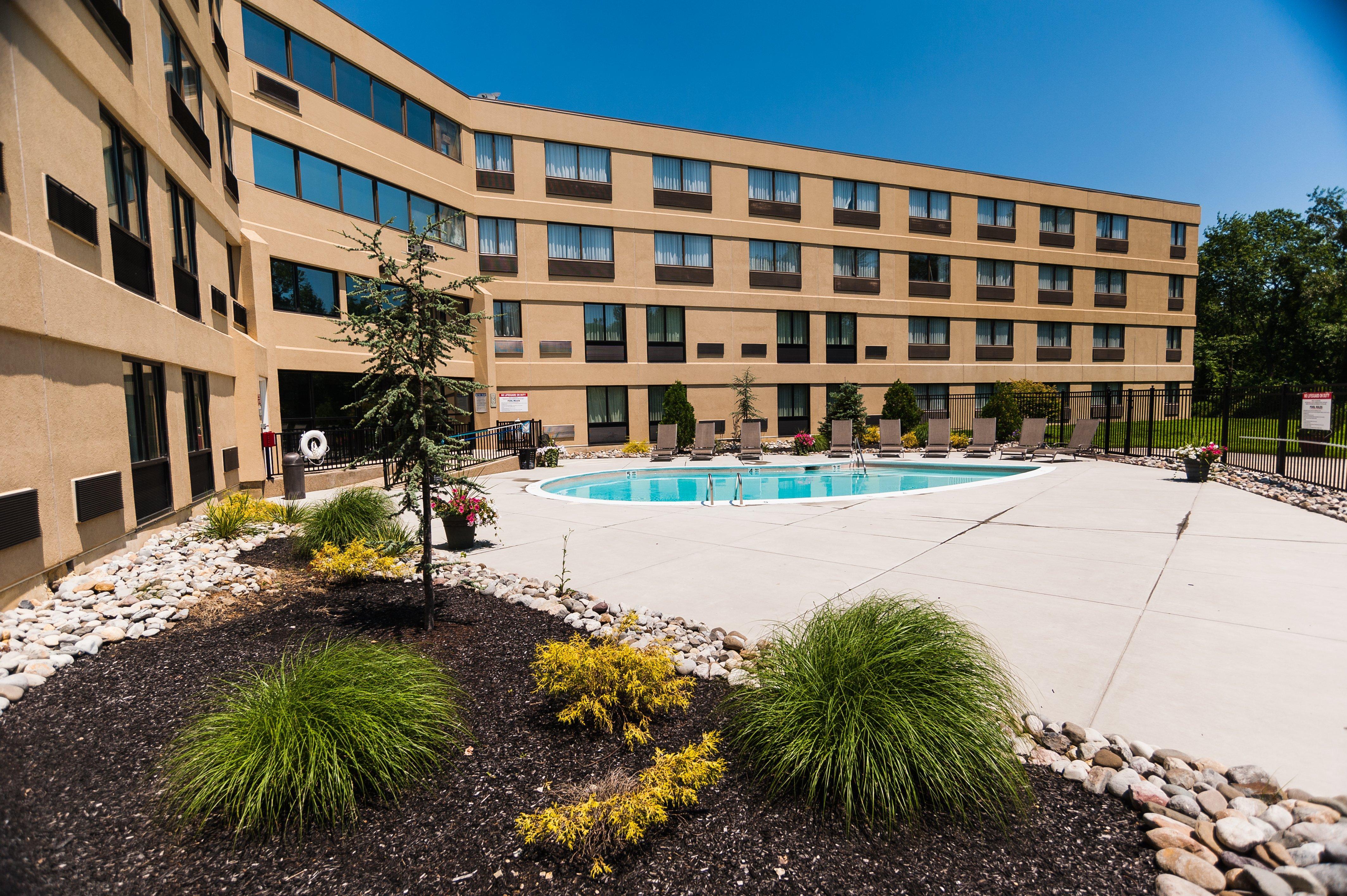 Holiday Inn Philadelphia South-Swedesboro By Ihg Exterior photo
