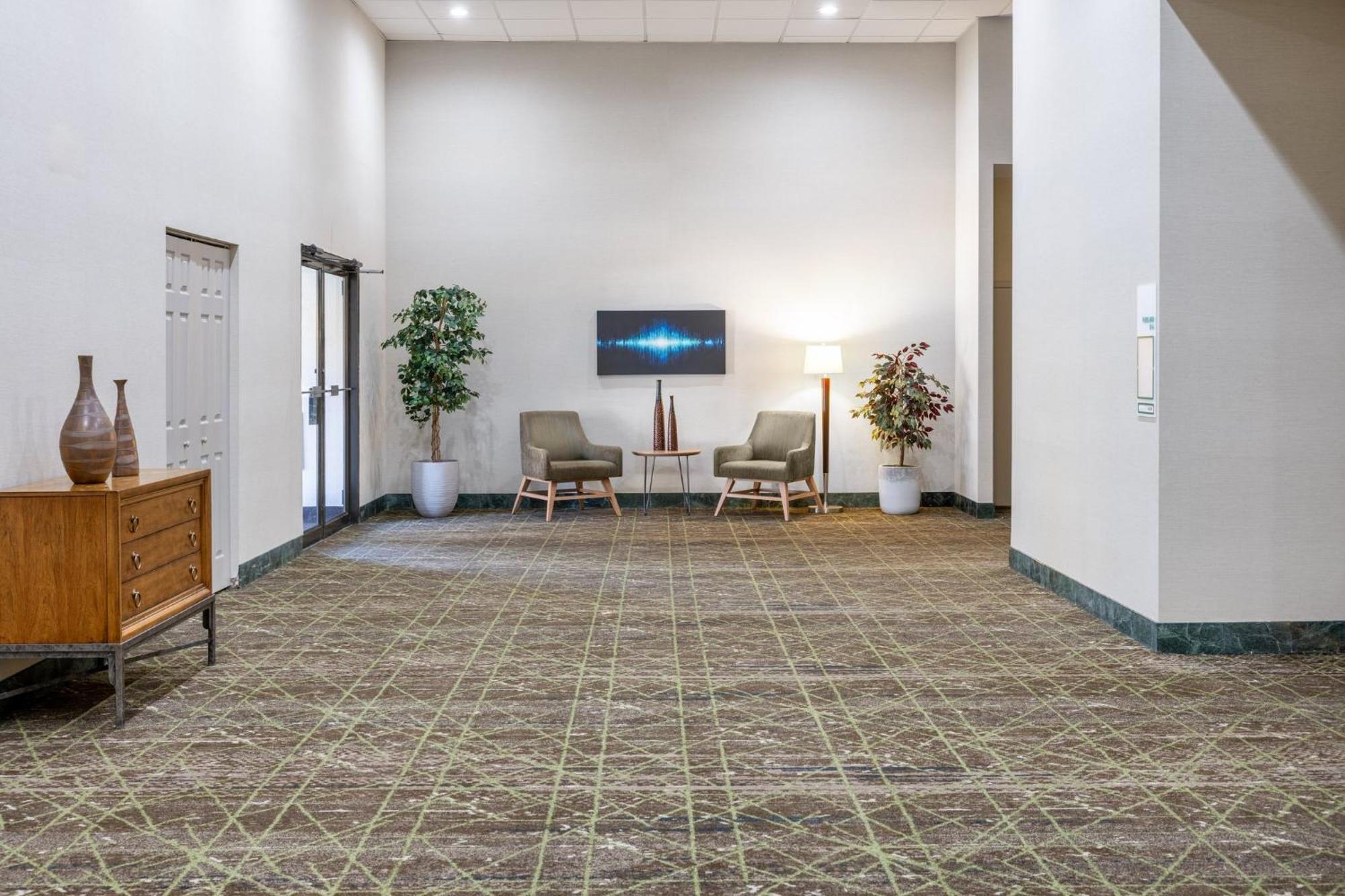 Holiday Inn Philadelphia South-Swedesboro By Ihg Exterior photo